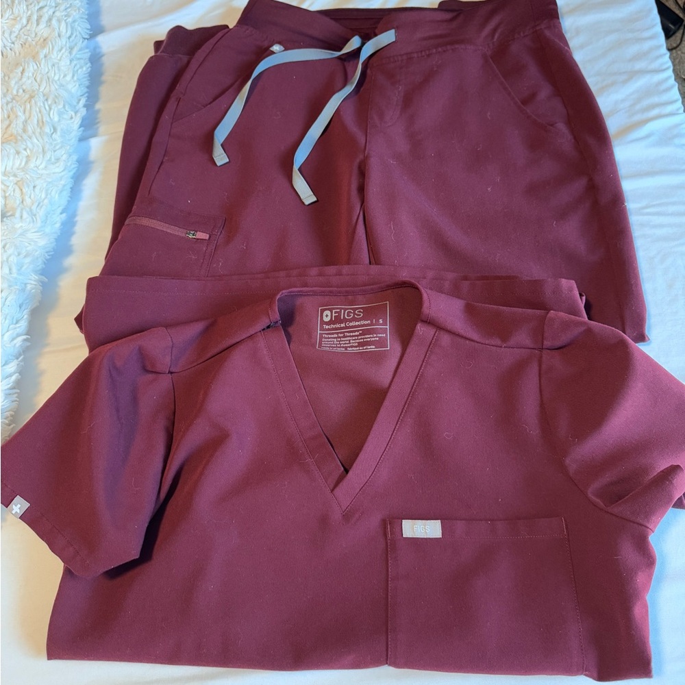 FIGS SCRUB SET